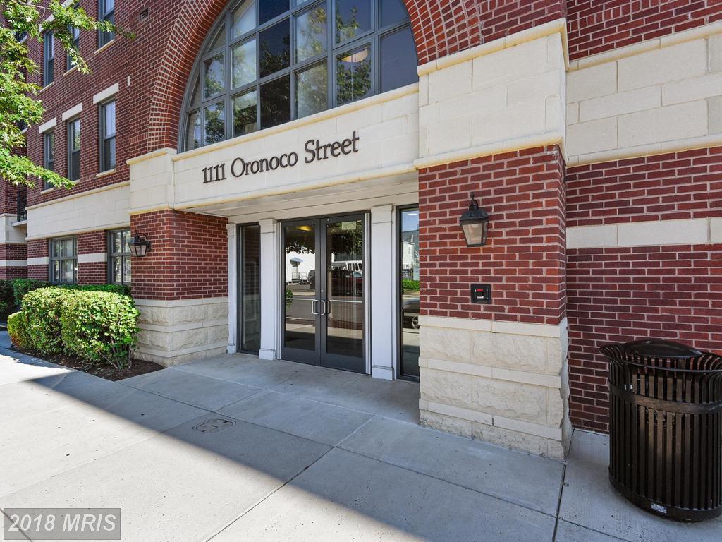1111 Oronoco Street - Photo 1