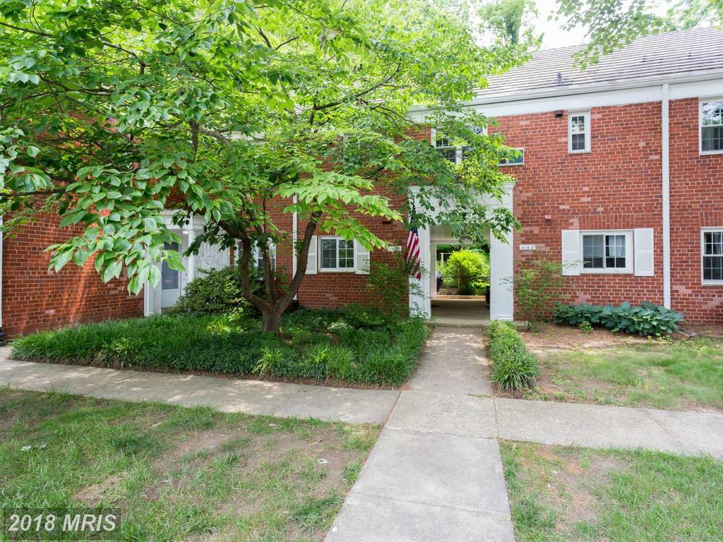 1140 Valley Drive - Photo 1