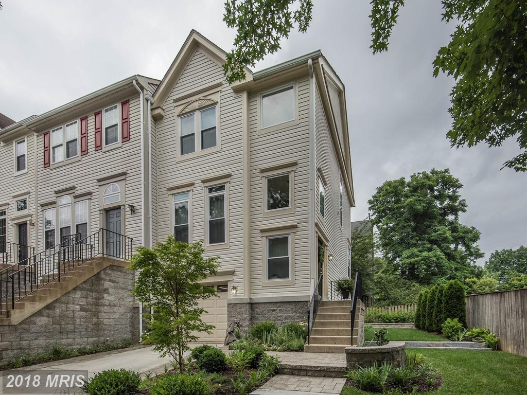 3906 Elbert Avenue - Photo 1