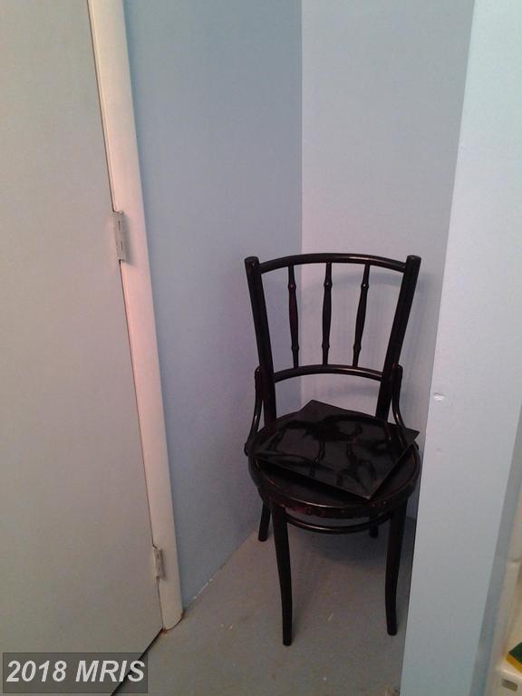 345 Woodyear Street - Photo 1