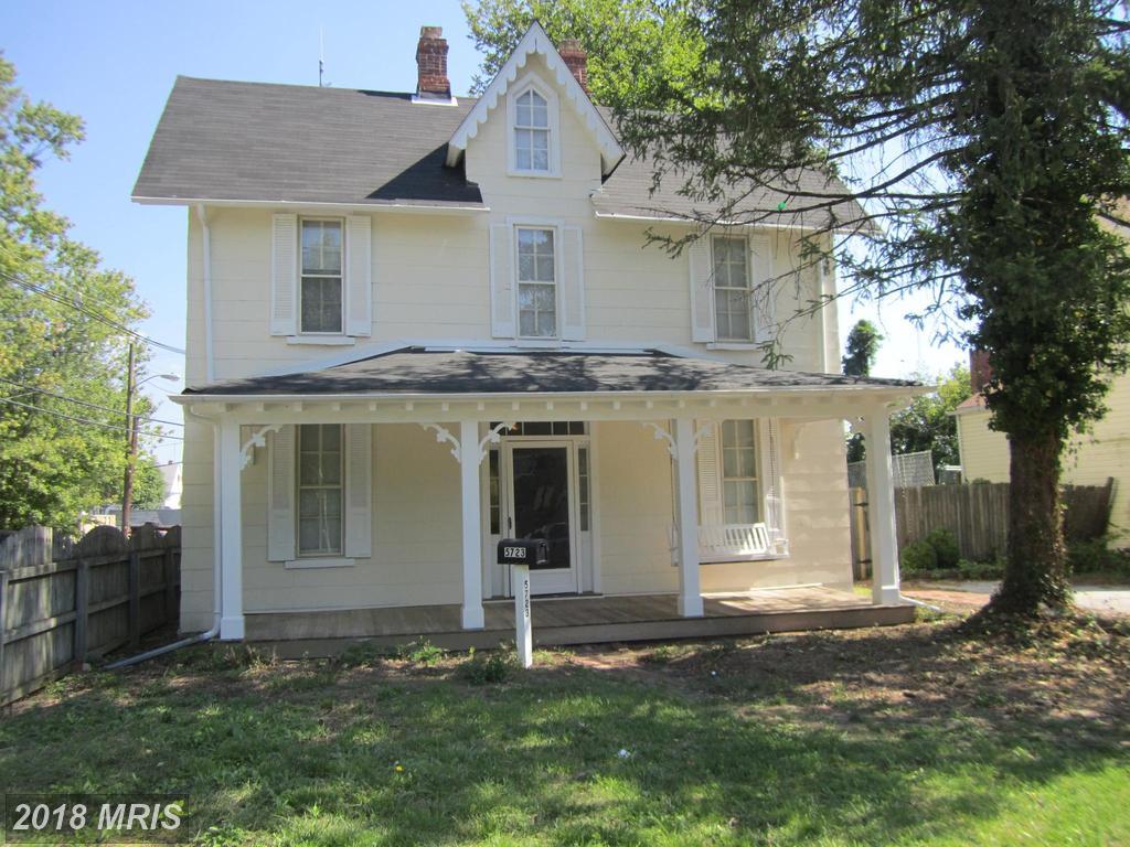5723 Bellona Avenue - Photo 1
