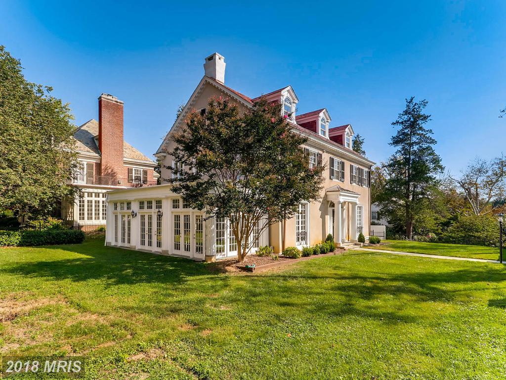 3901 Charles Street - Photo 1