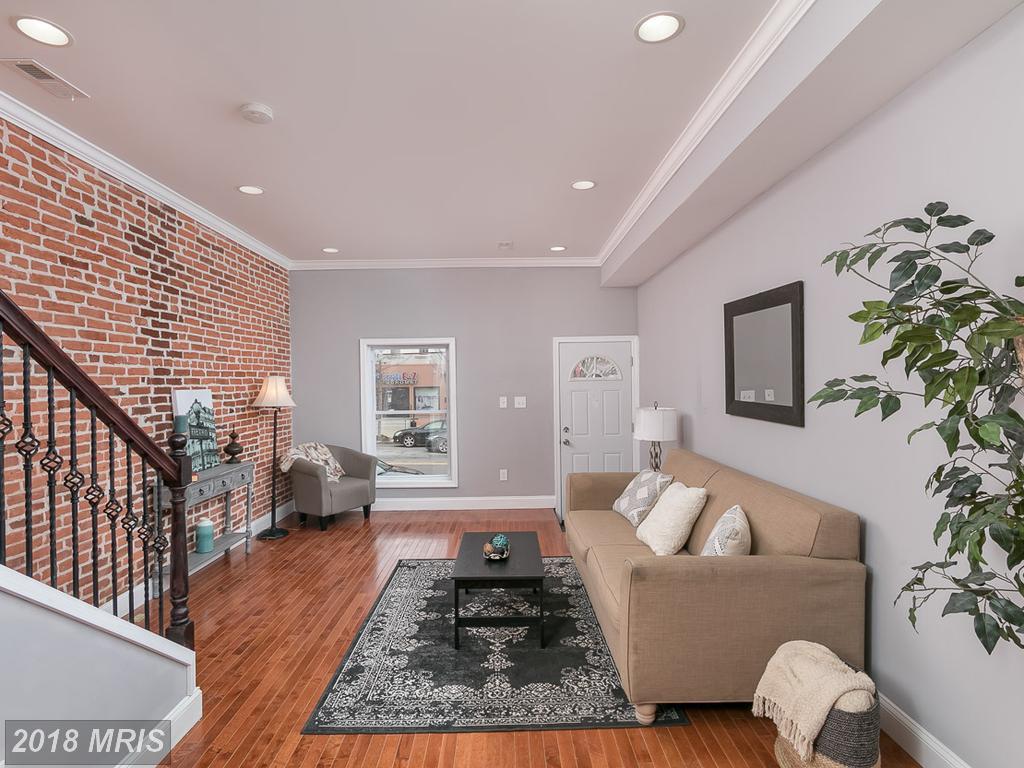 2842 Huntingdon Avenue - Photo 1
