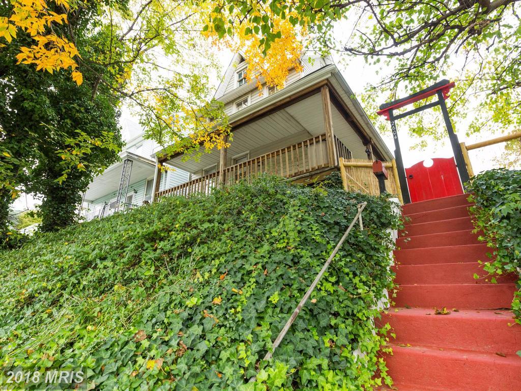 2604 Erdman Avenue - Photo 1