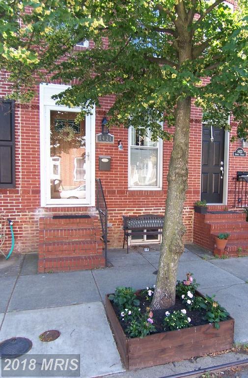 1421 Andre Street - Photo 1