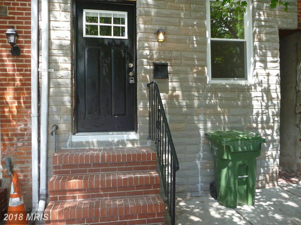 2212 Fleet Street - Photo 1