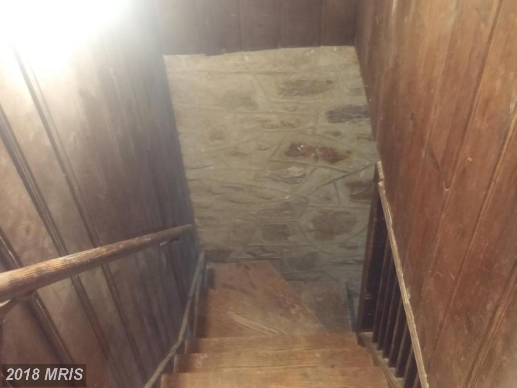 2204 Mount Royal Terrace - Photo 1