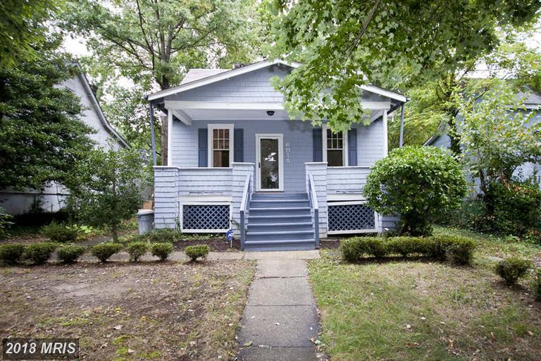 6015 Pinehurst Road - Photo 1