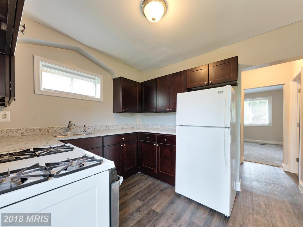 5802 Narcissus Avenue - Photo 1