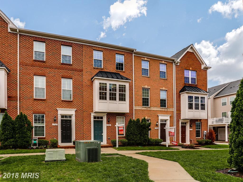 730 Macon Street - Photo 1