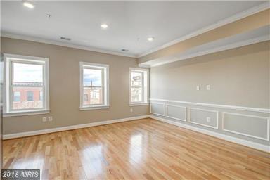 207 Washington Street - Photo 1