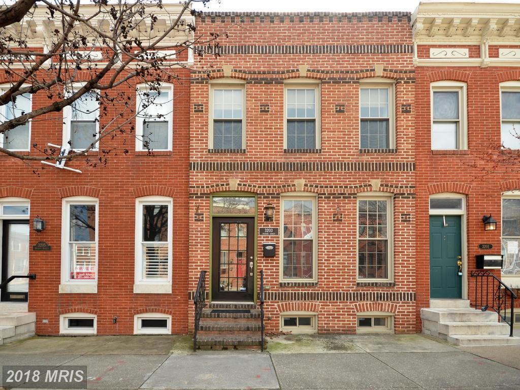 3203-A Hudson Street - Photo 1