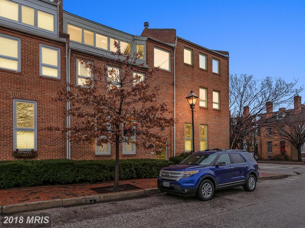 623 Sharp Street - Photo 1