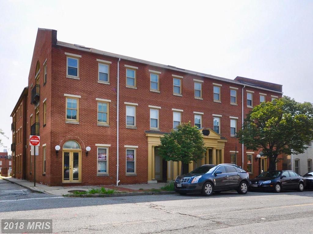 723 Charles Street - Photo 1