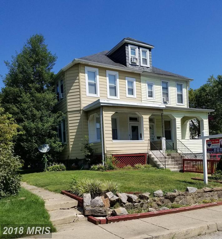 2518 Albion Avenue - Photo 1
