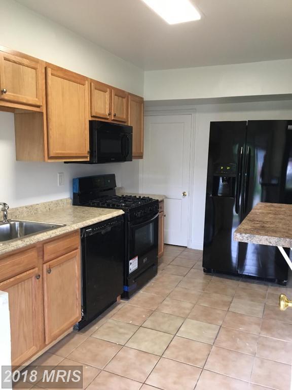 908 Evesham Avenue - Photo 1