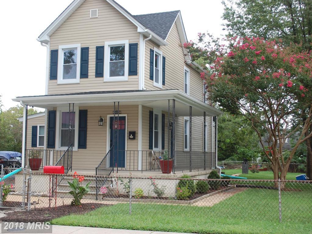 2705 Ottawa Avenue - Photo 1