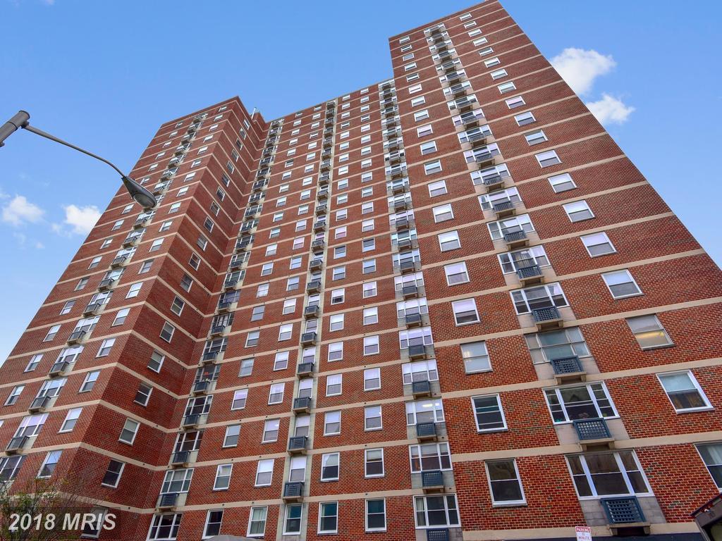 1101 Saint Paul Street - Photo 1