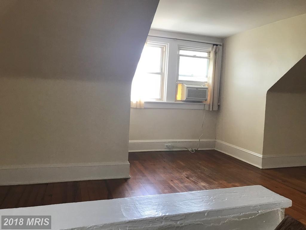 3108 Glenmore Avenue - Photo 1