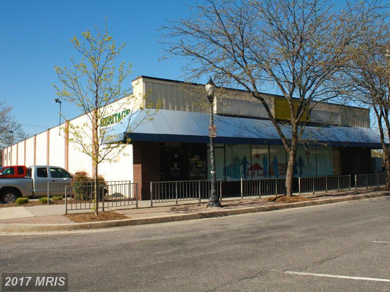 16 Center Place - Photo 1