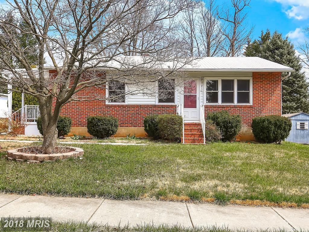 911 Lindellen Avenue - Photo 1