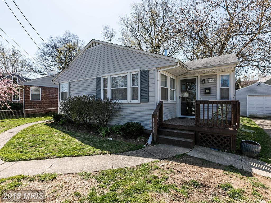 705 Linda Drive - Photo 1