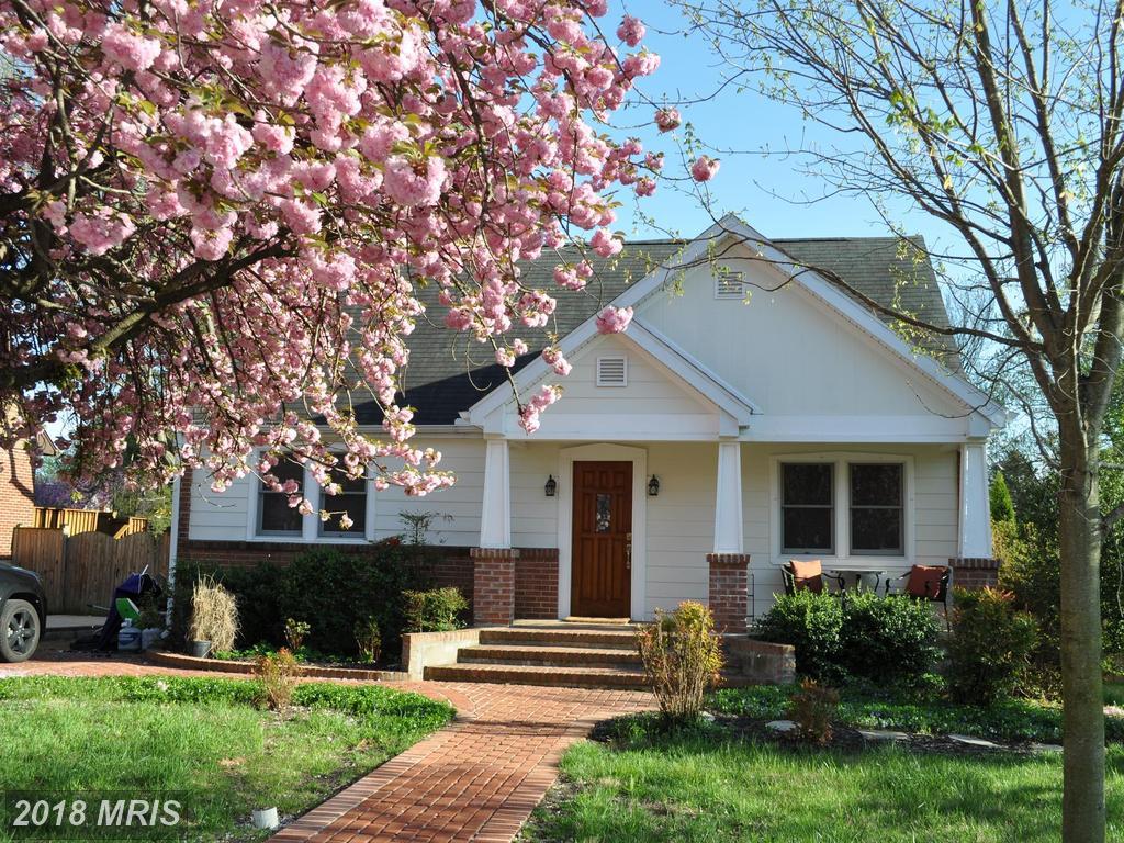 517 Hilltop Drive - Photo 1