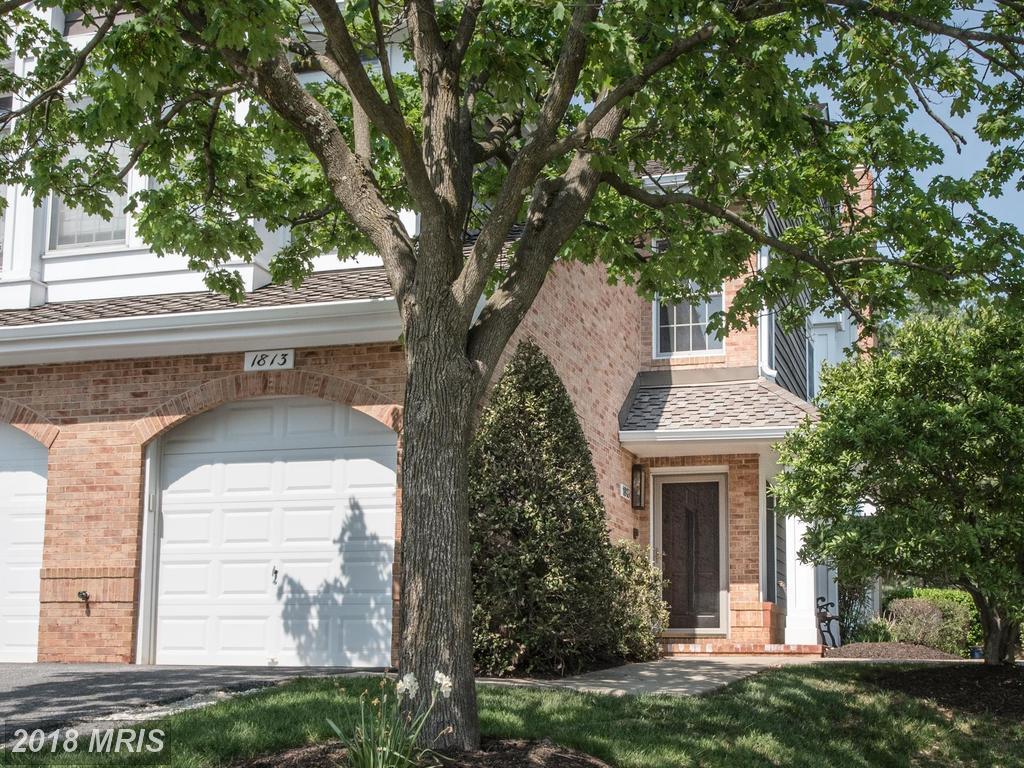 1813 Courtyard Circle - Photo 1