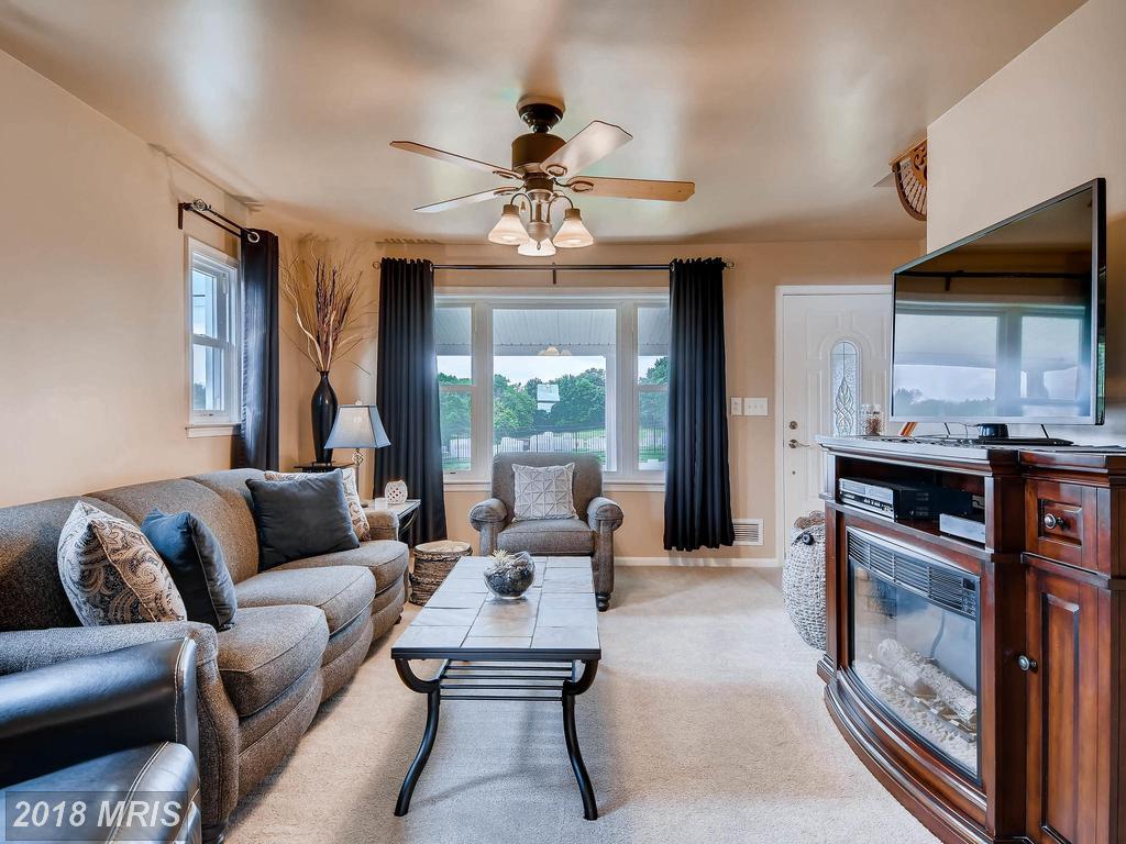 6224 Hamilton Avenue - Photo 1