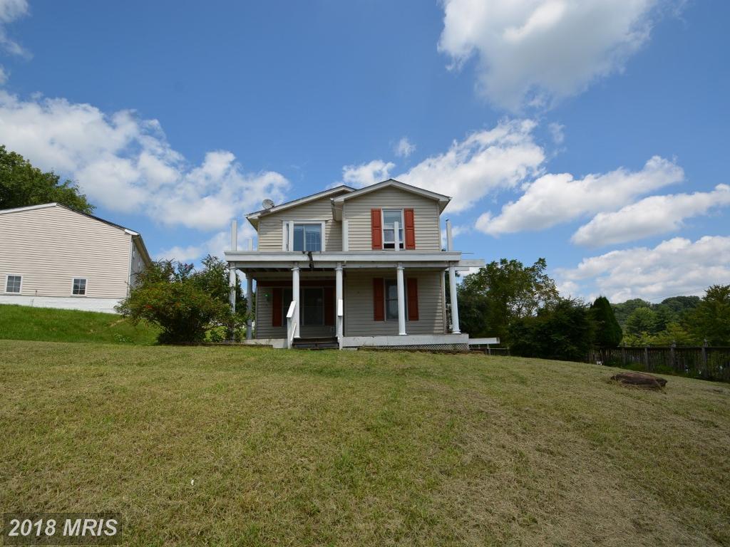 2124 Woodlawn Drive - Photo 1