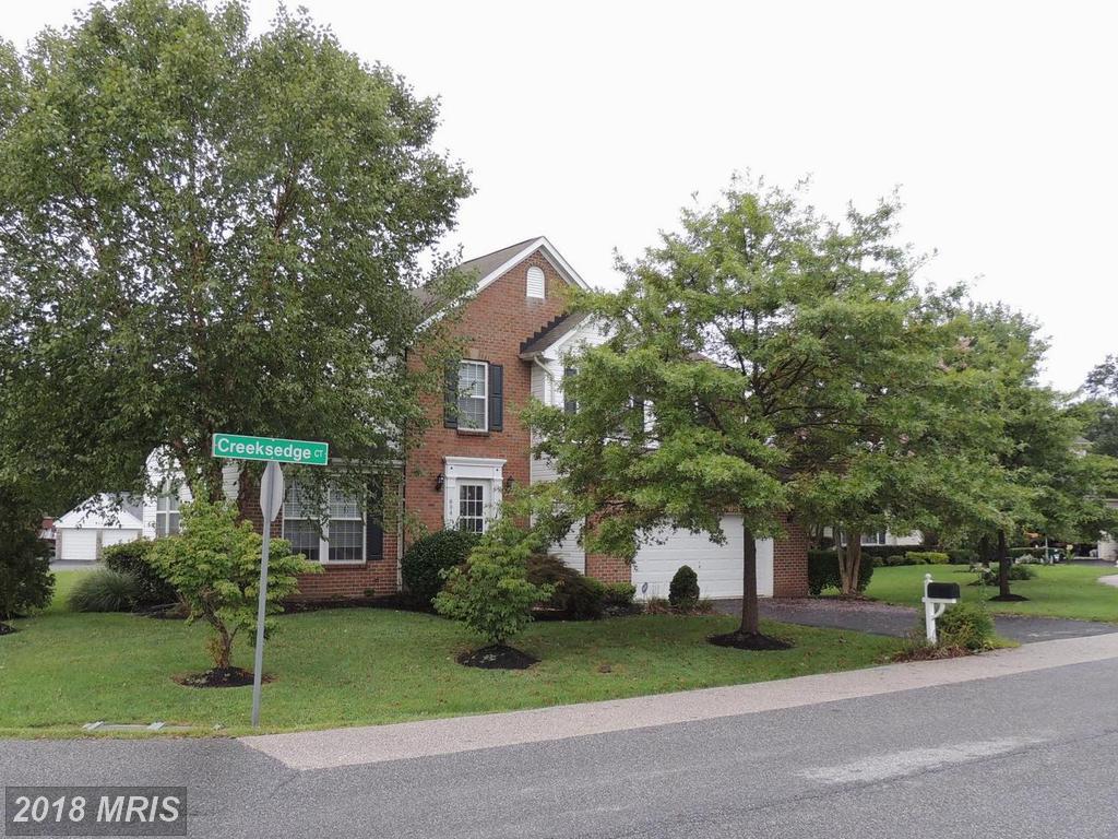 604 Creeksedge Court - Photo 1