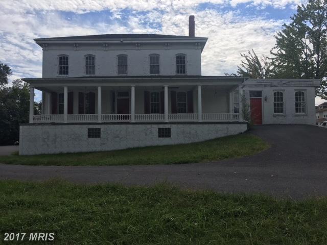 815 King Street - Photo 1
