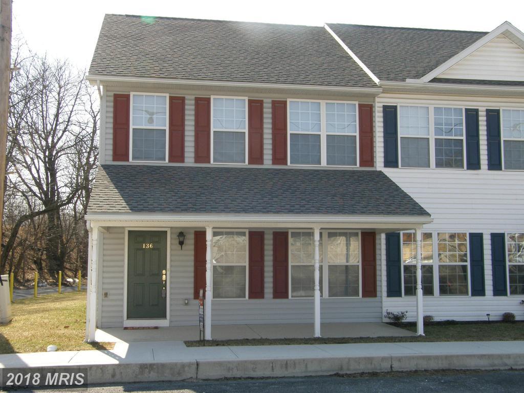 136 Earl Street - Photo 1