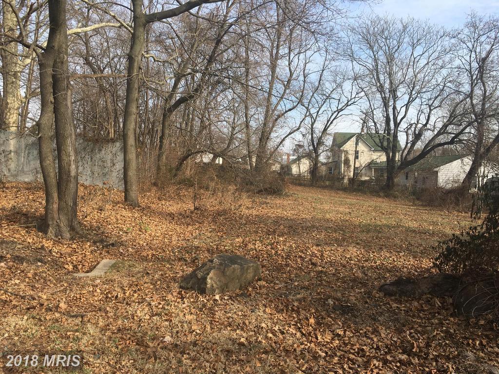 304 Main Street - Photo 1