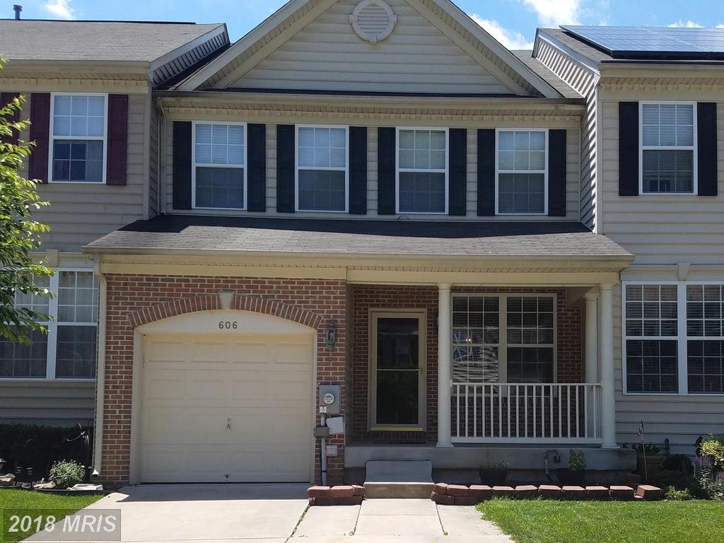 606 Rustic Court - Photo 1