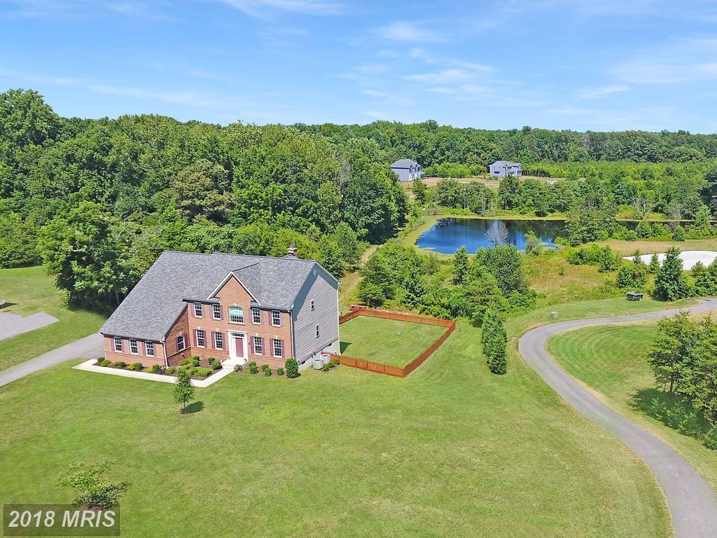 6820 Barlowe Court - Photo 1