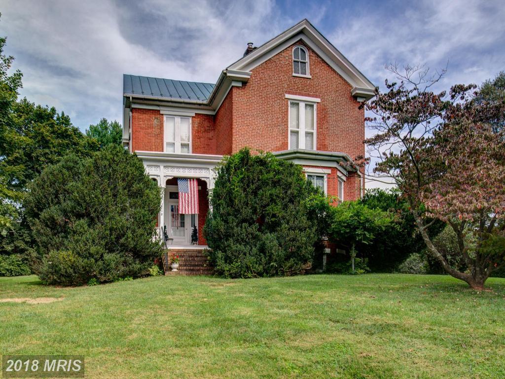 218 Academy Street - Photo 1