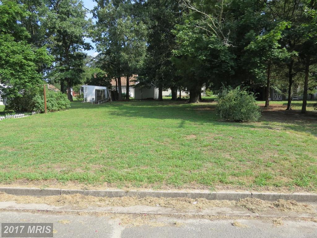 Bernard Avenue - Photo 1