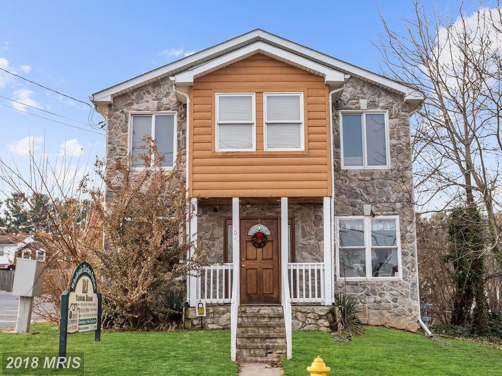 304 E. Green Street - Photo 1
