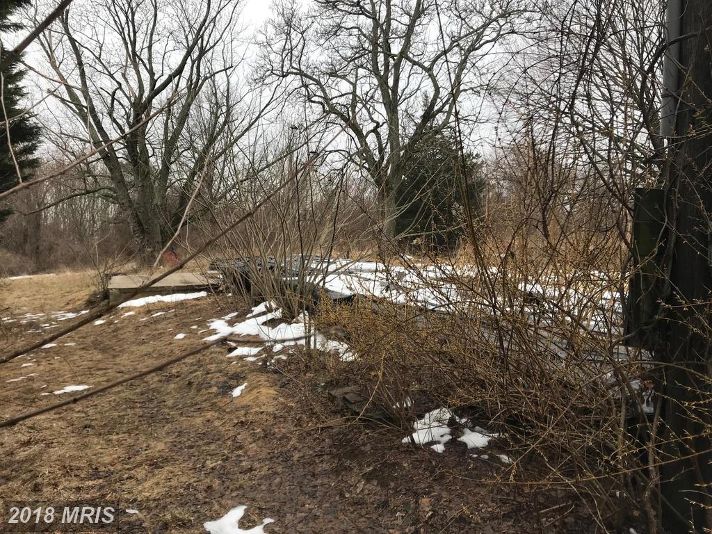 219 Hook Road - Photo 1