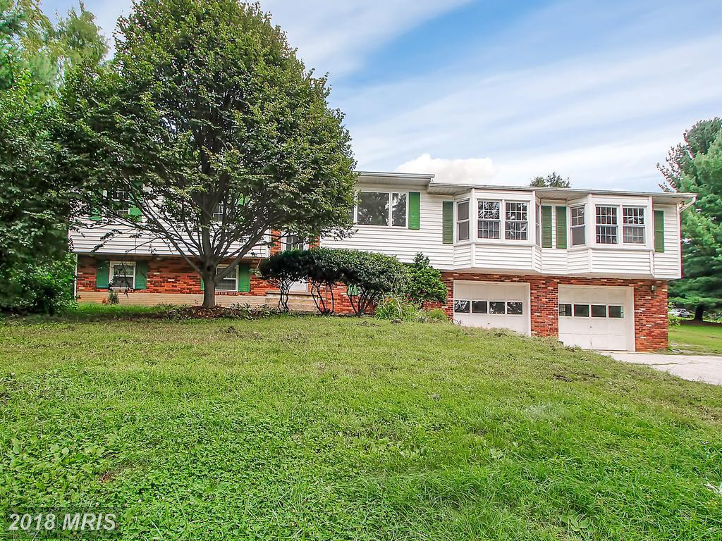 1104 Yorkshire Way - Photo 1