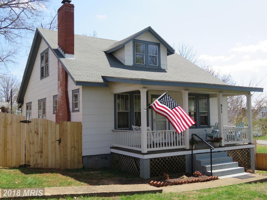911 Main Street - Photo 1