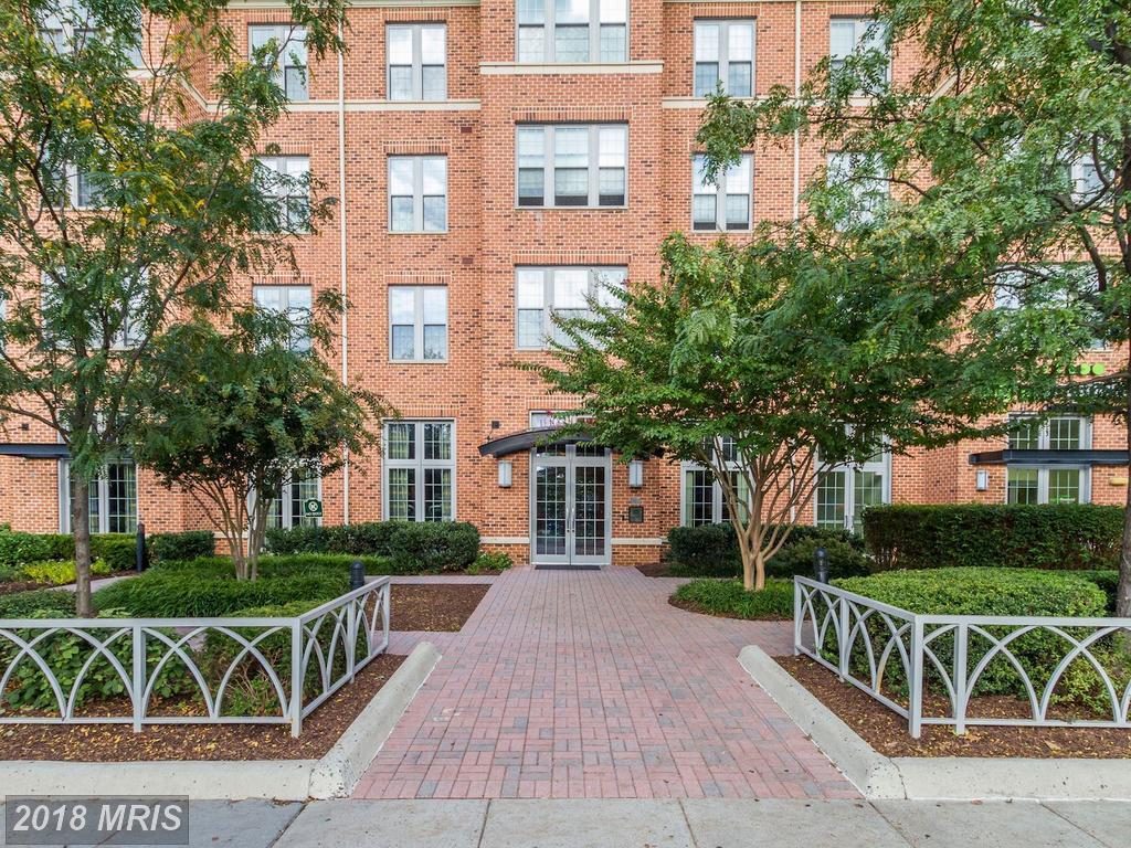 1391 Pennsylvania Avenue - Photo 1