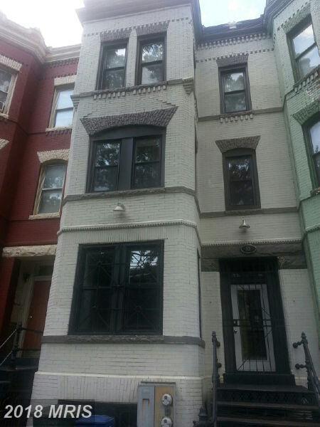 83 New York Avenue - Photo 1