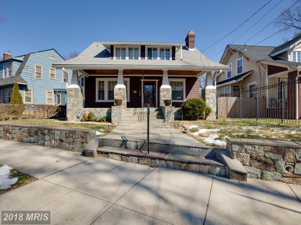 1357 Montague Street - Photo 1