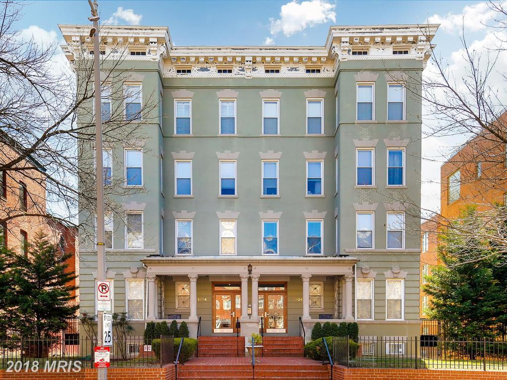 1324 Euclid Street - Photo 1