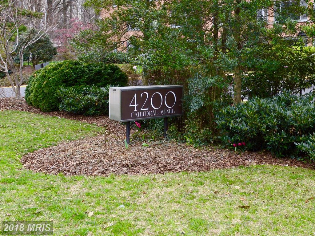 4200 Cathedral Avenue - Photo 1