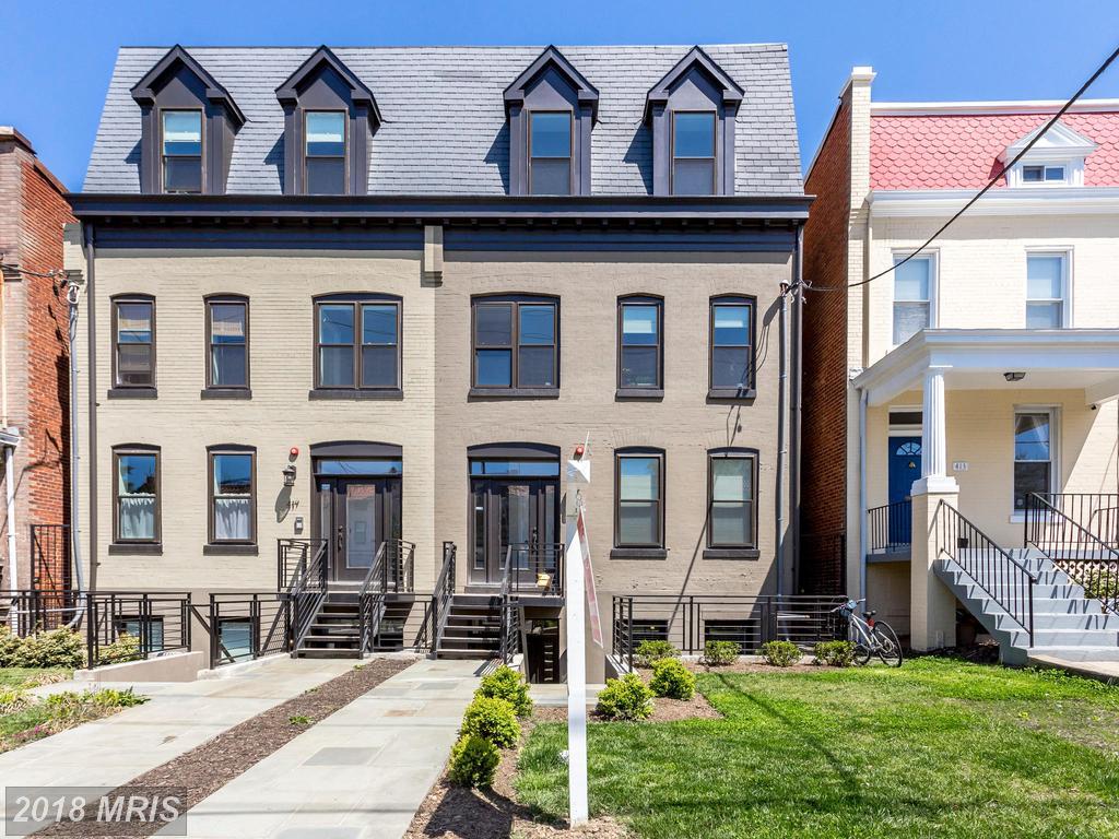 415 Randolph Street - Photo 1