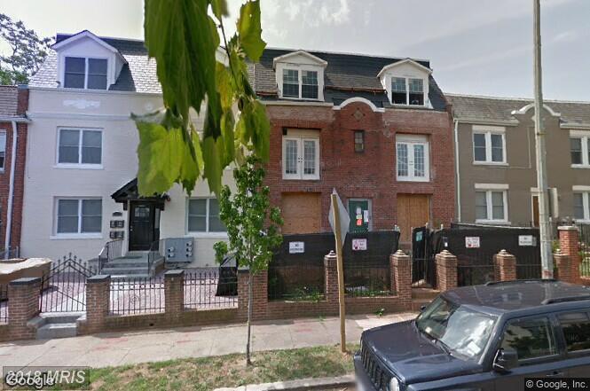 1611 Isherwood Street - Photo 1