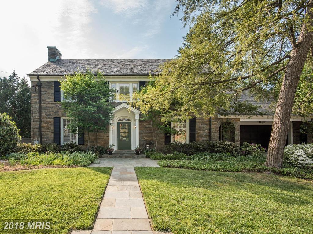 4616 Argyle Terrace - Photo 1